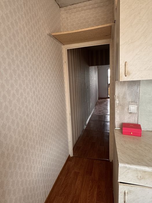 Продам 2 комн квартиру в 10 микрорайоне 7 доме