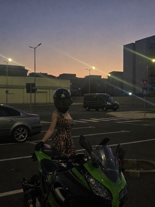 Kawasaki ninja 300 KRT EDITION