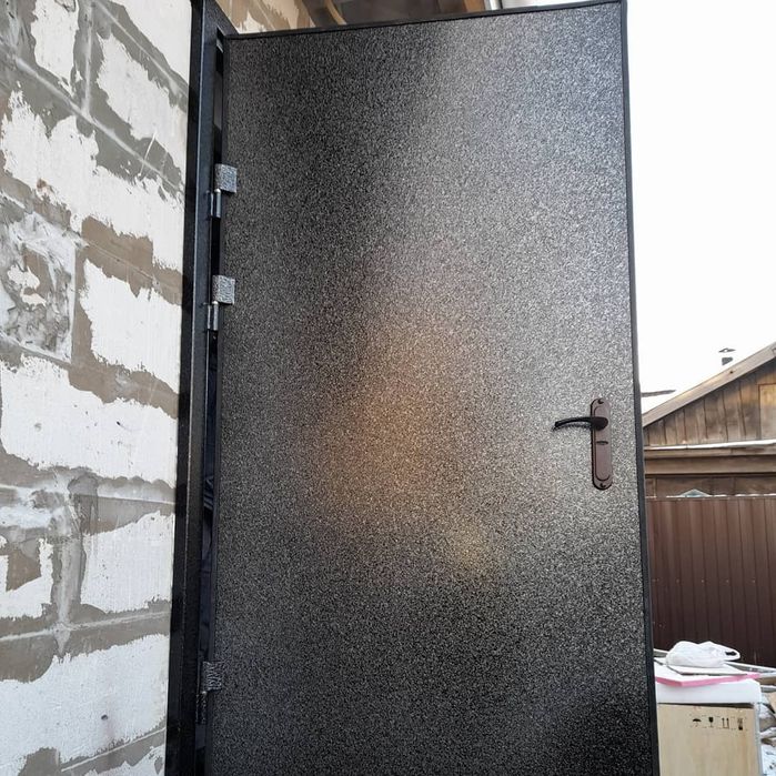 Металлические двери