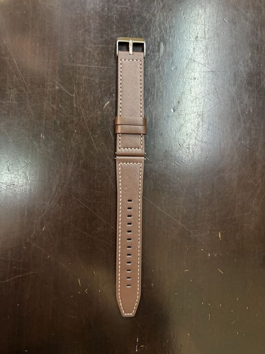 Продам коричневый ремешок для часов