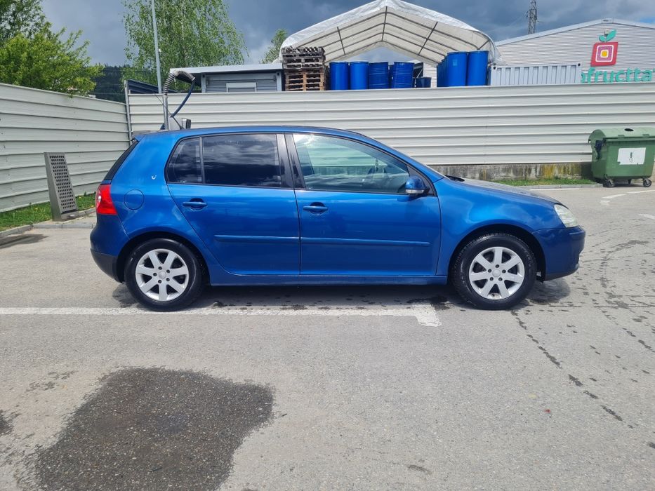 GOLF 5  1.6 mpi pe GPL