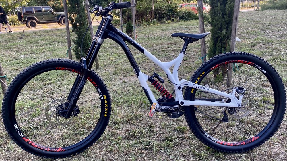 Commencal Supreme DH 29
