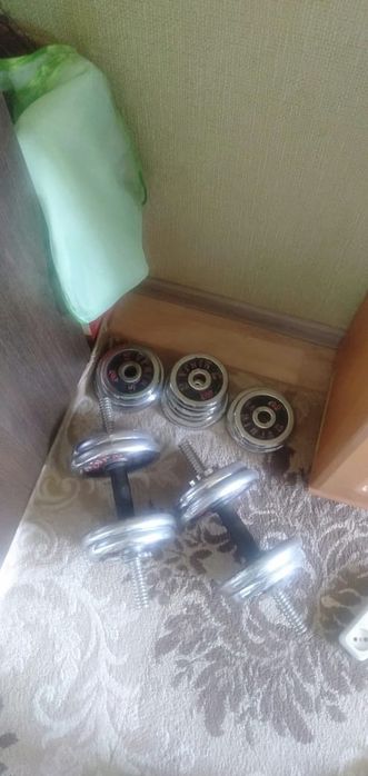 Продам гантели 40кг