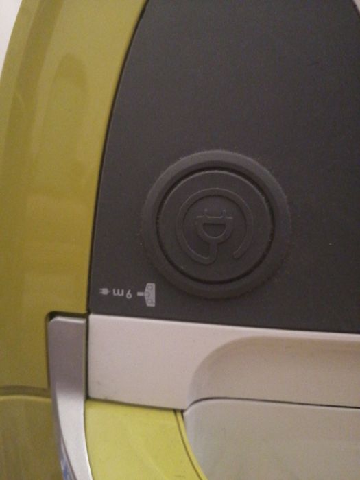 Aspirator cu spălare Zelmee ZVC762ZK