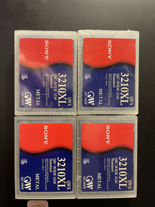 Sony QWX 3210XL QIC-Wide - 3 sigilate + 1 desigilată + BONUS