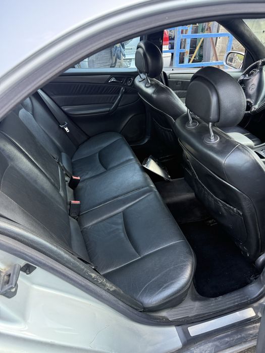 Мерцедес W203 c270cdi 2002г на части