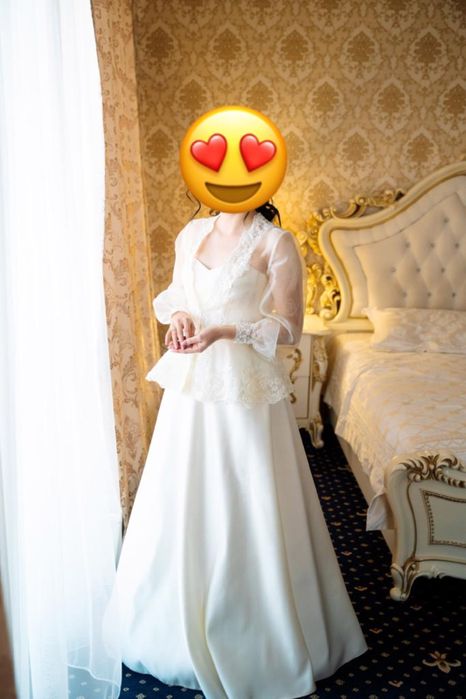 Продам свадебное платье трансформер и камзол