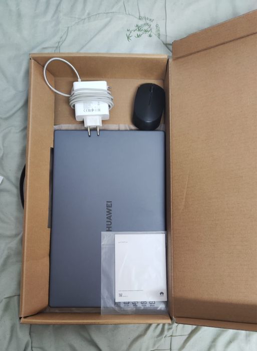 Продам ноутбук Huawei matebook d15