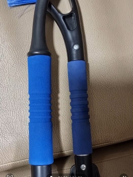 Щётка от снега и льда премиального качества  К2