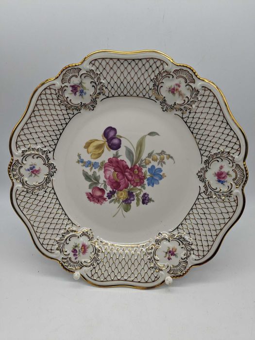 Winterling 31см. Бавария тарелка фарфор Германия золото цветы