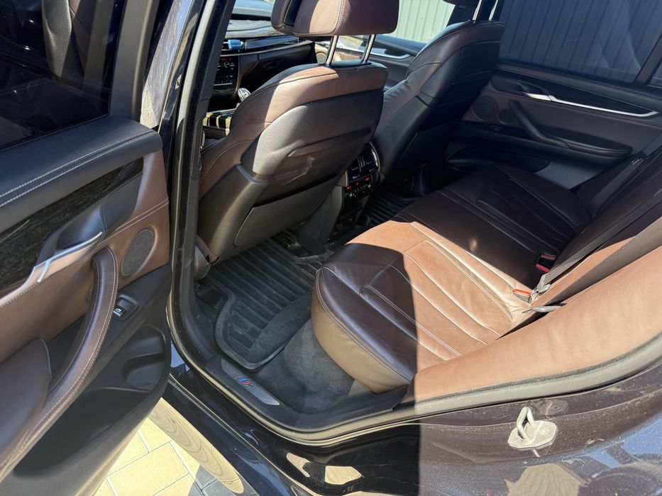 Bmw x5 m50d f15