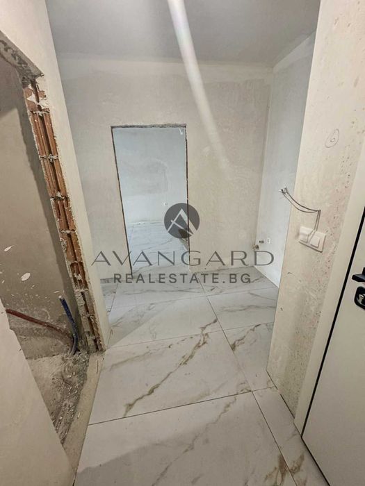 Продава се Двустаен апартамент в Пловдив, Тракия - 74 кв.м за 1655 €/кв.м - Снимка #5