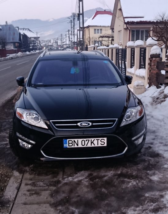 Schimb  cu SUV,/vând urgent:Ford Mondeo ,full,,2014,1,6  d econetic