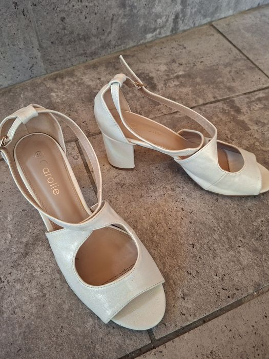 Sandale alb sidefat comode