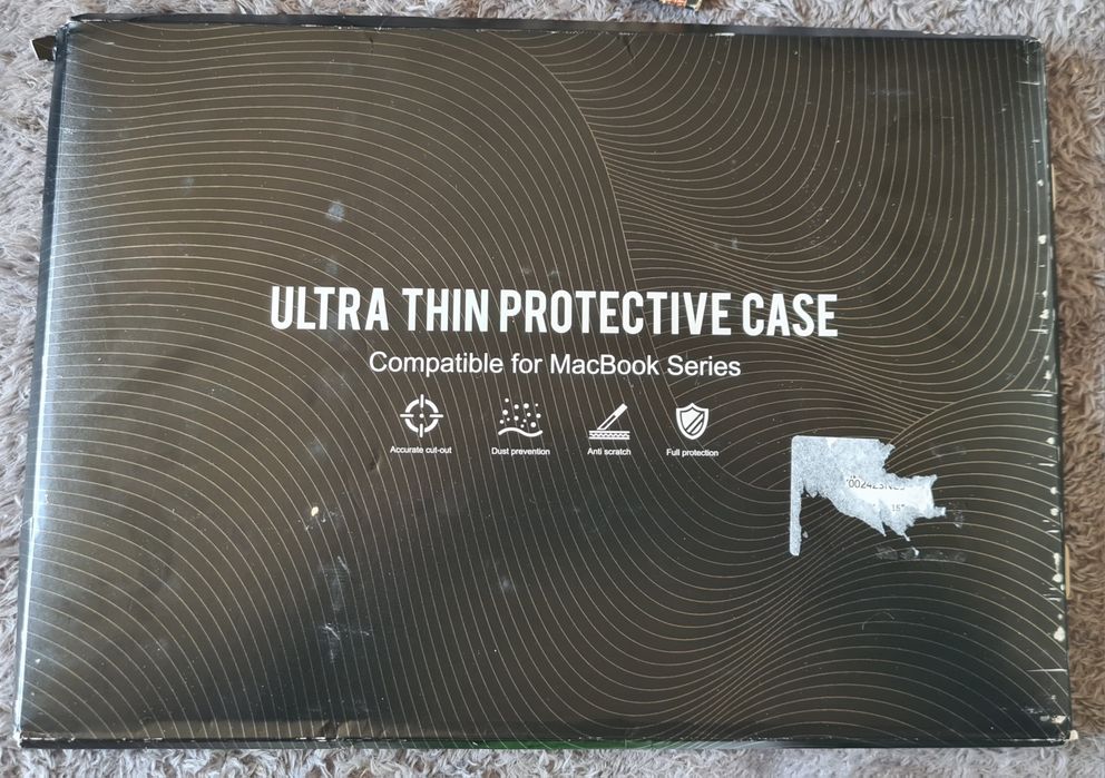 husă de protecție ultra-subțire și folie pentru touchpad Eoo Coo compatibil cu diverse modele de MacBook Air și Pro.
