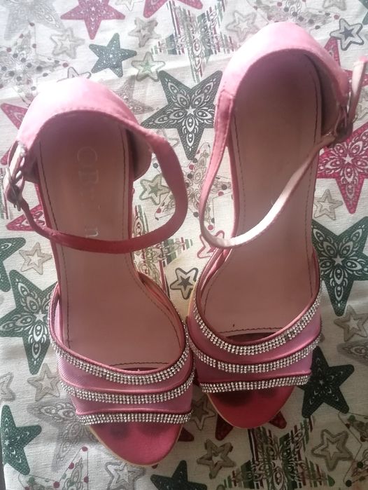 Sandale dama toc 10cm mărimea 37