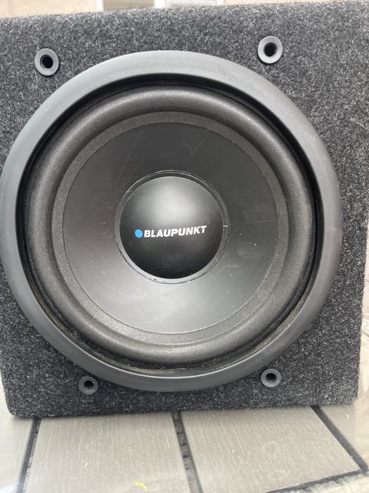 Subwoofer auto activ BLAUPUNKT ( defect )