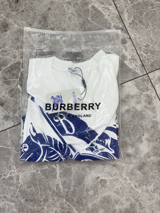 Футболка burberry