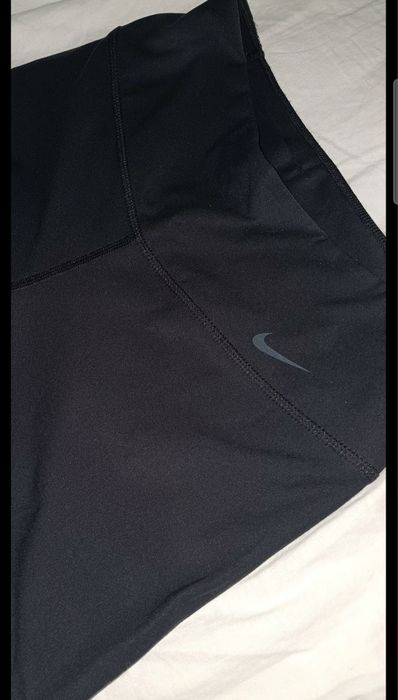 Оригинален анцунг на Nike