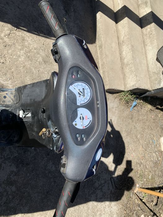 Vand scuter aprilia rally 50