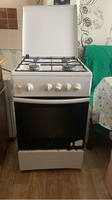 Продам газплиту
