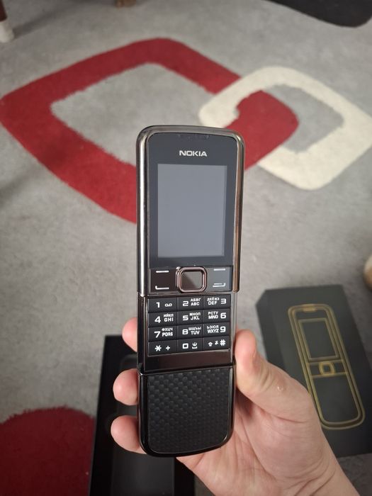 Продам 8800 Carbon