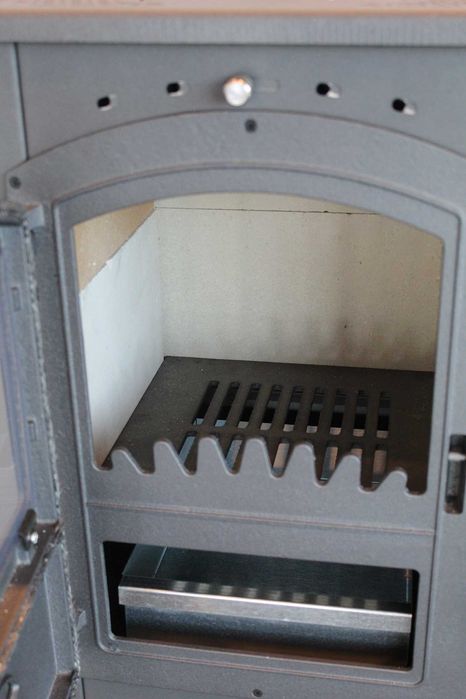 Semineu (Soba) pe lemne Fornello Modena Ivory/Red 7-9 kW