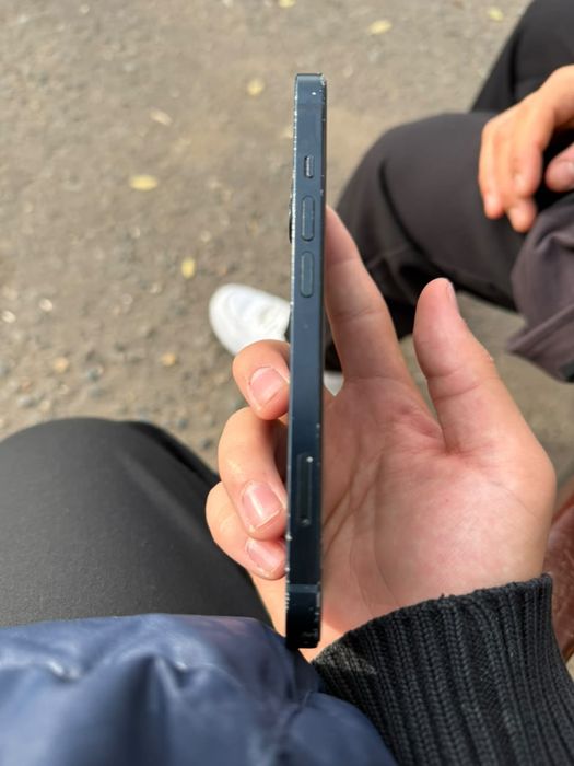 iPhone 13 80%.