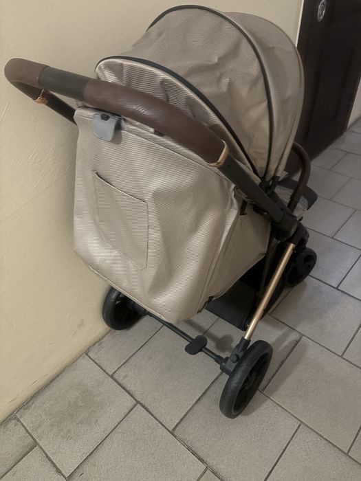 Продам детскую коляску