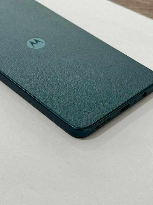 Продавам Motorola G34 5G