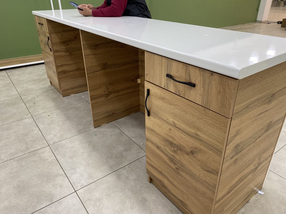 Ресепнш для кассовой зоны