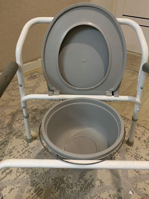 Санитарный Кресло туалет