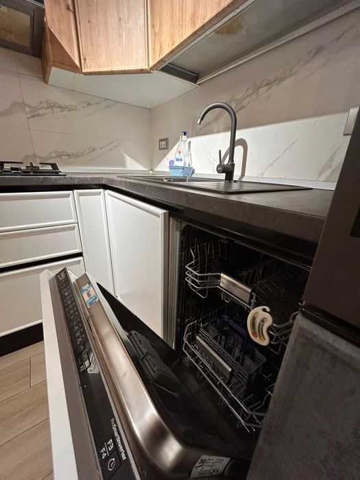Apartament 3 camere de inchiriat in zona Supeco.