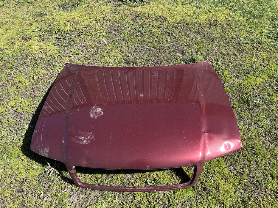 Капот Ауди А4 оригинальный