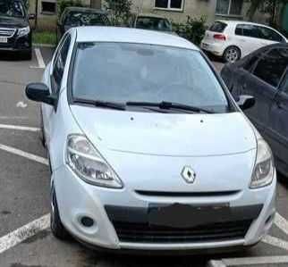 RENAULT Clio 2010