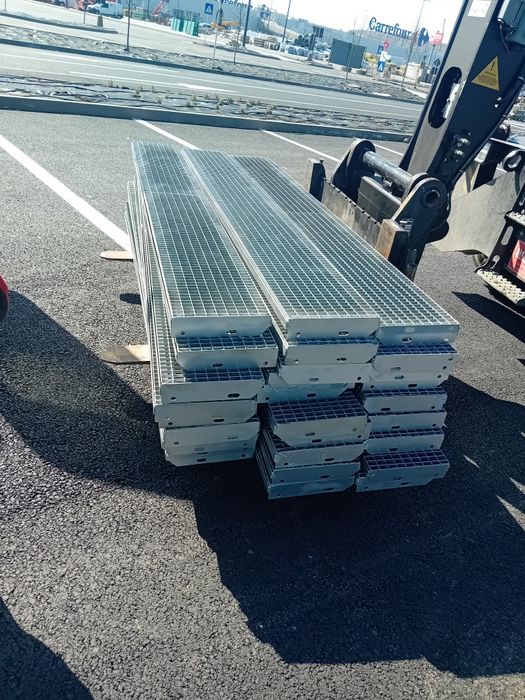 Trepte zincate 120 lungime