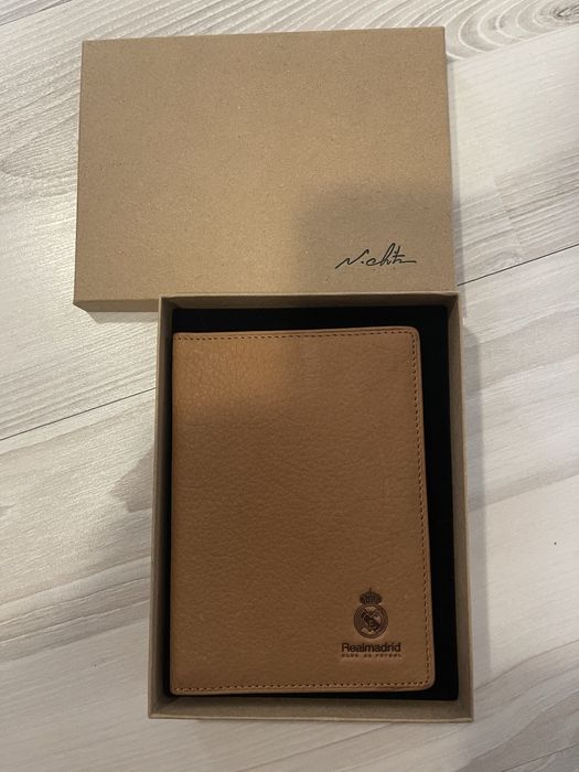 Portofel Real Madrin nou,din piele