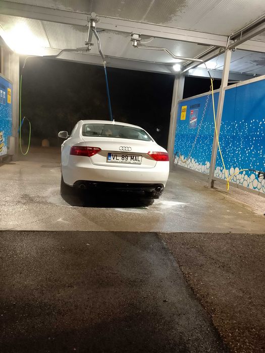 Vand Audi A5 2.7 TDI 190 cai