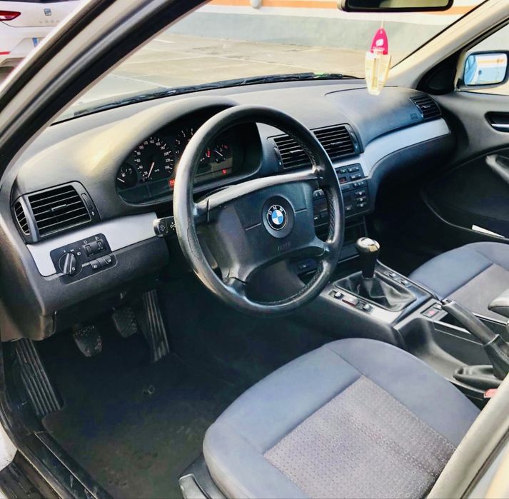 De vanzare BMW 318 i