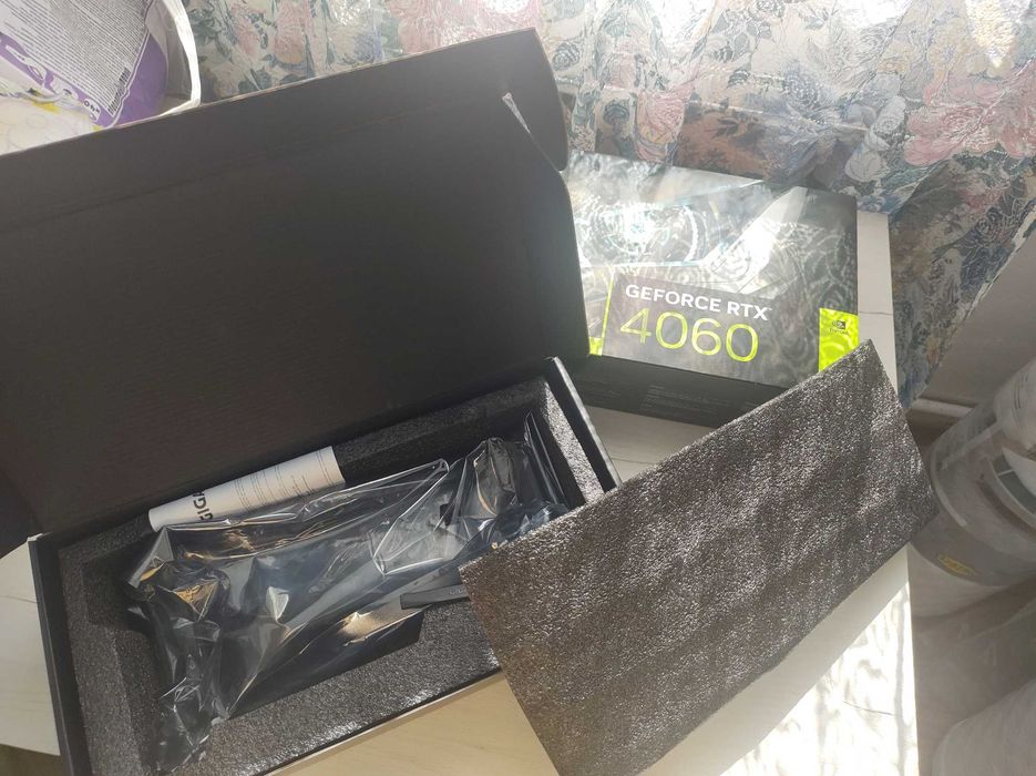 Gigabyte RTX 4060 8GB Eagle OC Видео Карта/GPU