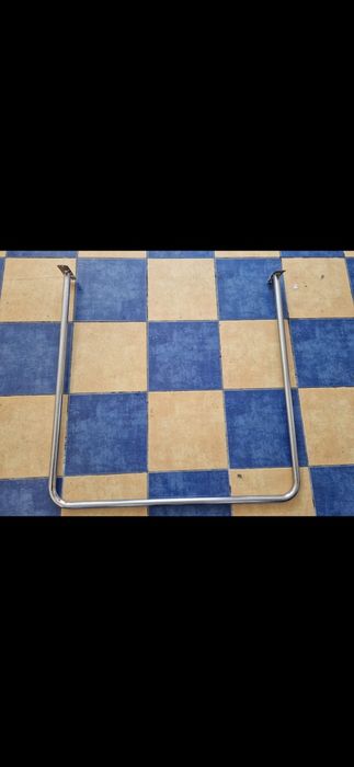 Vand bara pentru cabina de proba.