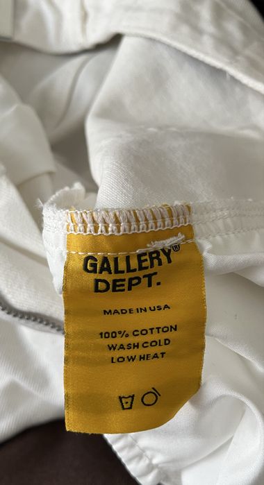 Blugi gallery dept