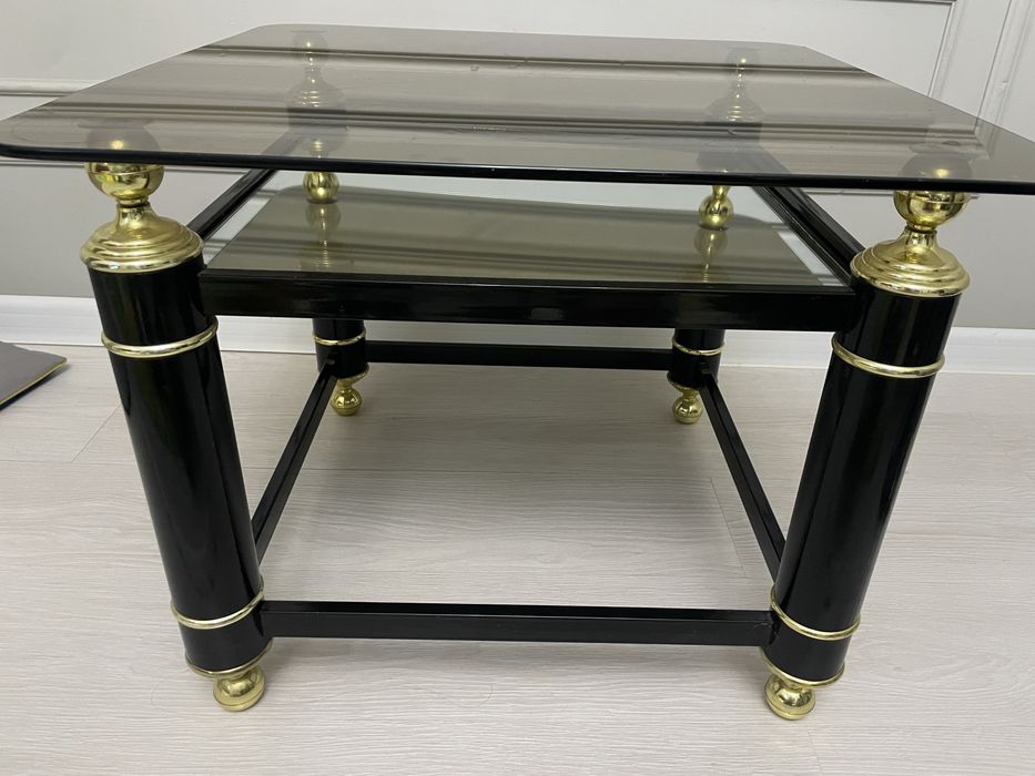 Продам журнальный столик