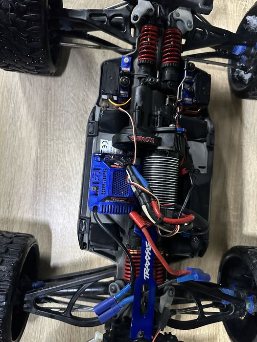 Vand Traxxas Summit