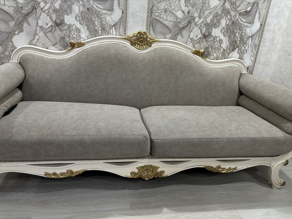 Продается  диван и 1 кресла