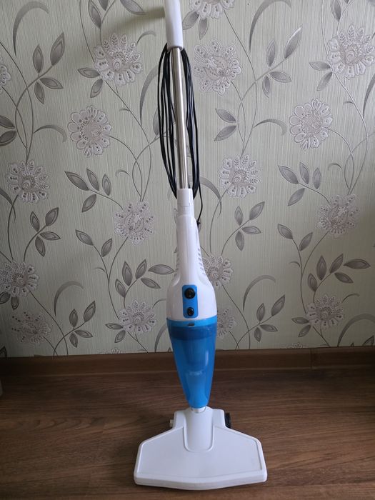 Компактный  пылесос.