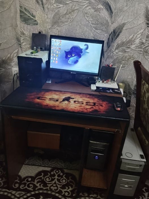 Продаю кампютер интернет и игры поддерживает