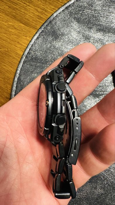 Casio G shock GST B 500