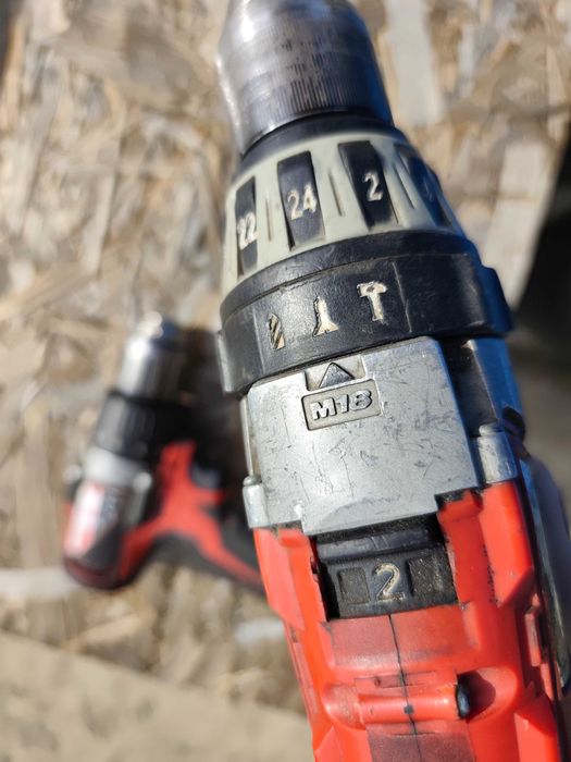 Filetante Milwaukee M18BPD pt. gaurit/insurubat cu percutie compacta-seria M18