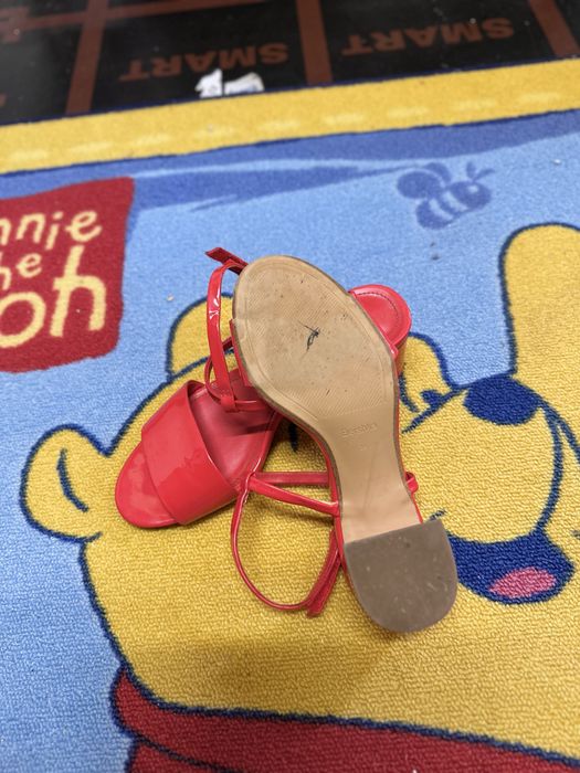 Дамски сандали лак